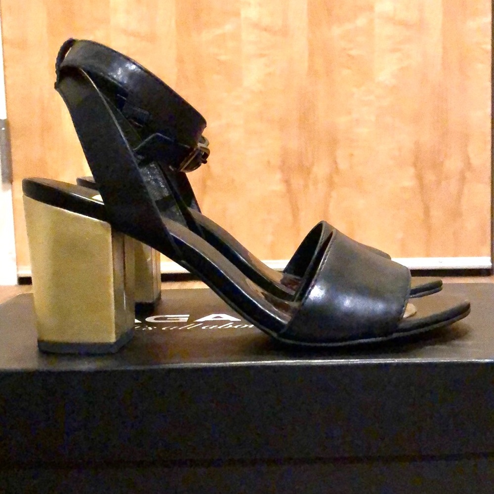 Vagabond heels